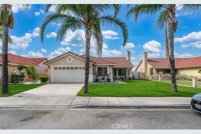 14035 Clover Court, Fontana, CA 92335 - Photo 2