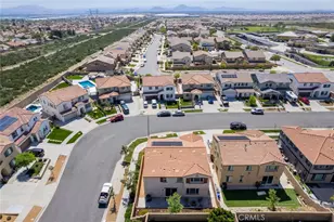 17024 Red Tail Ln, Fontana, CA 92336 - Photo 40