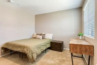 17024 Red Tail Lane, Fontana, CA 92336 - Photo 26