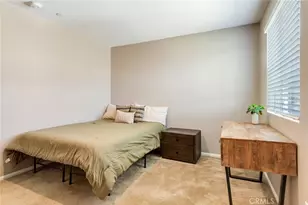 17024 Red Tail Ln, Fontana, CA 92336 - Photo 26