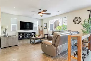 17024 Red Tail Ln, Fontana, CA 92336 - Photo 12