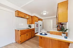 327 Cindy Ct, Pomona, CA 91767 - Photo 8