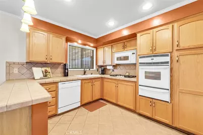 18832 Damasco, La Puente, CA 91744 - Photo 8