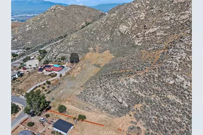 2001 Mt Vernon, Riverside, CA 92507 - Photo 4