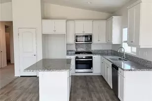 11989 Bellehaven, Victorville, CA 92392 - Photo 2