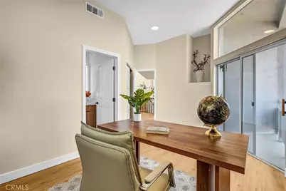 881 Mount Washington Dr, Los Angeles, CA 90065 - Photo 18