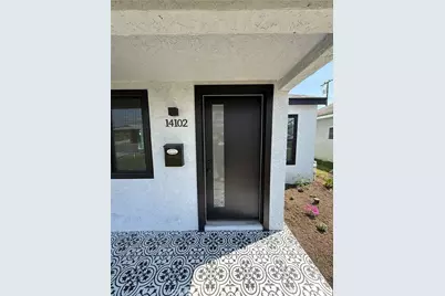 14102 S Parmelee, Compton, CA 90222 - Photo 2