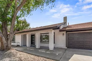 13875 Stage Coach Cir, Victorville, CA 92392 - Photo 2