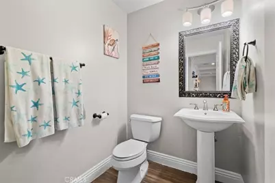 2511 Gilbert Avenue, Corona, CA 92881 - Photo 18