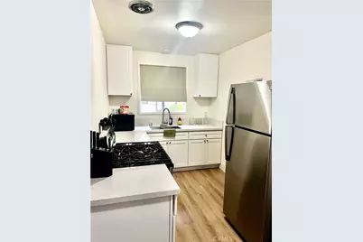 1250 E 3rd Street #8, Long Beach, CA 90802 - Photo 6
