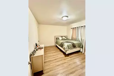 1250 E 3rd Street #8, Long Beach, CA 90802 - Photo 10