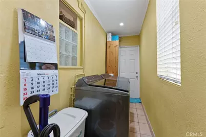 3812 Middlebury, Los Angeles, CA 90004 - Photo 36