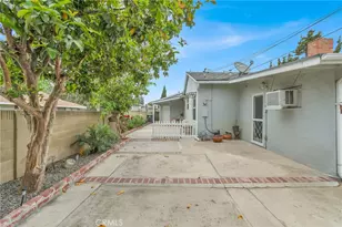 2501 Deodar St, Santa Ana, CA 92705 - Photo 30