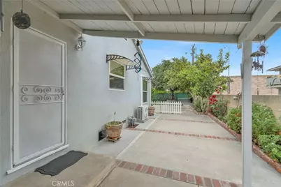 2501 Deodar St, Santa Ana, CA 92705 - Photo 32
