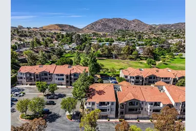 1980 Las Colinas Circle #301, Corona, CA 92879 - Photo 2