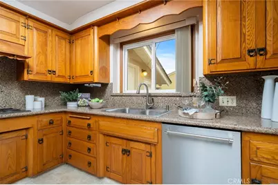 1329 N 2nd, Upland, CA 91786 - Photo 18