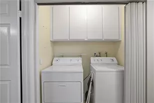 872 Pebble Beach, Upland, CA 91784 - Photo 20