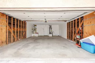 10415 Buckboard Cir, Adelanto, CA 92301 - Photo 28