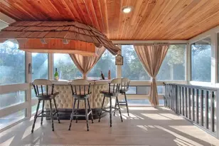 1002 Cherokee St, Fawnskin, CA 92333 - Photo 14