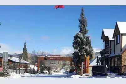 1002 Cherokee St, Fawnskin, CA 92333 - Photo 20