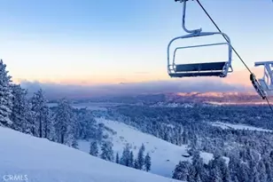 1002 Cherokee St, Fawnskin, CA 92333 - Photo 18