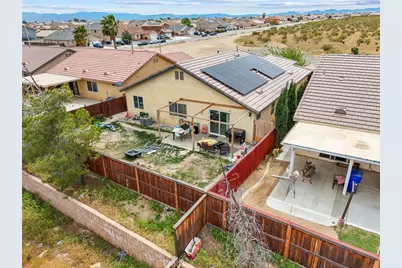 11672 Dos Palmas, Victorville, CA 92392 - Photo 24