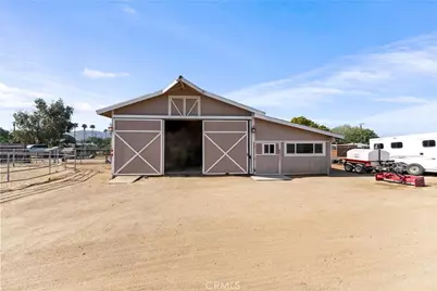 4072 Corona Avenue, Norco, CA 92860 - Photo 10