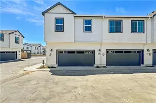 9827 Crossbay Loop, Jurupa Valley, CA 92509 - Photo 2