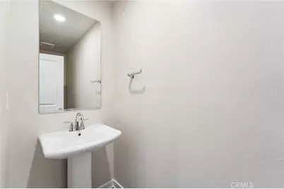 9827 Crossbay Loop #802, Jurupa Valley, CA 92509 - Photo 24