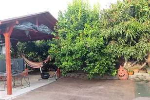 1046 W 49th, Los Angeles, CA 90037 - Photo 10