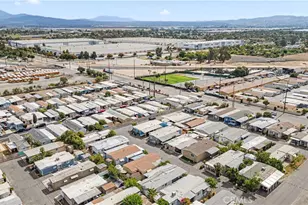 760 E 9th St, San Bernardino, CA 92410 - Photo 18