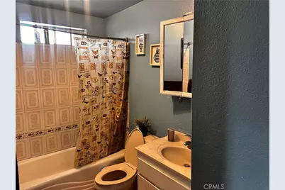 6317 Indio Avenue, Yucca Valley, CA 92284 - Photo 10
