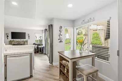 27199 Echo Canyon Court, Corona, CA 92883 - Photo 8