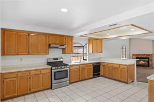 8643 Panorama, Hesperia, CA 92344 - Photo 16