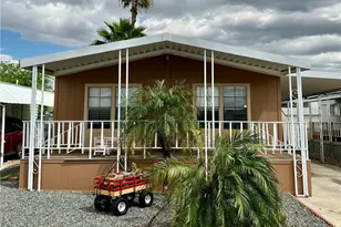 1150 N Kirby, Hemet, CA 92545 - Photo 1