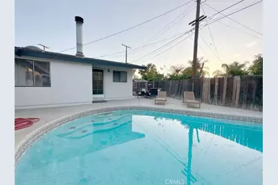 8845 Mentone, Riverside, CA 92503 - Photo 14