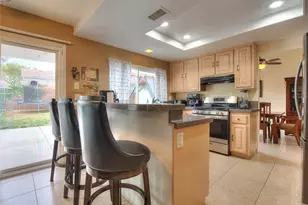 29073 Forest View St, Lake Elsinore, CA 92530 - Photo 8