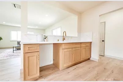 10037 Geneva, Montclair, CA 91763 - Photo 12