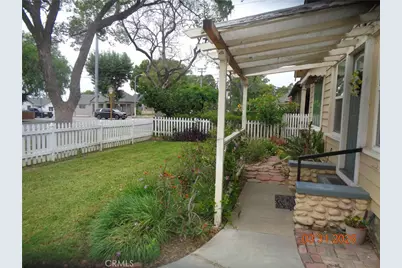723 E 9th Street, Upland, CA 91786 - Photo 2