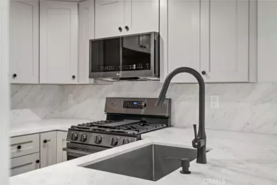 1381 S. Walnut St #2505, Anaheim, CA 92802 - Photo 8