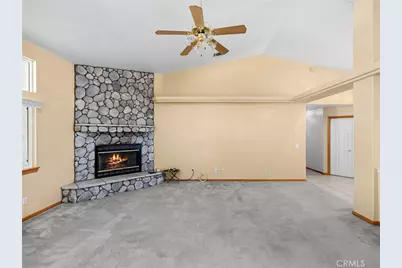 19224 Roanoke, Apple Valley, CA 92307 - Photo 8