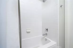 614 E Camellia Way, Azusa, CA 91702 - Photo 36