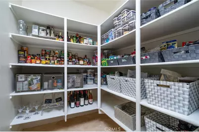 614 E Camellia Way, Azusa, CA 91702 - Photo 16