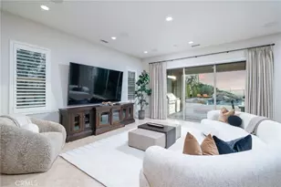 614 E Camellia Way, Azusa, CA 91702 - Photo 6