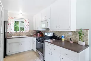 606 E Matchwood Pl, Azusa, CA 91702 - Photo 8