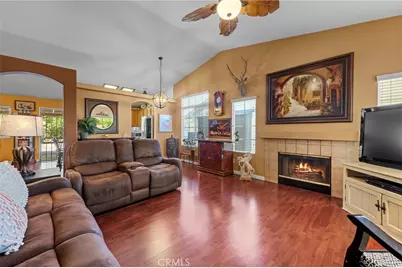 15070 Spring, Fontana, CA 92335 - Photo 10