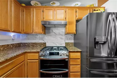 15070 Spring, Fontana, CA 92335 - Photo 16