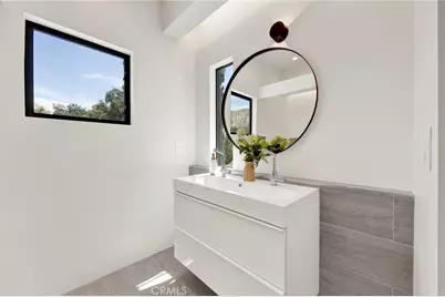 325 W Grandview Avenue, Sierra Madre, CA 91024 - Photo 44