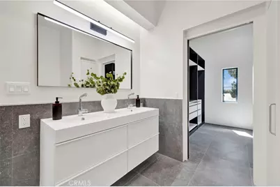 325 W Grandview Avenue, Sierra Madre, CA 91024 - Photo 32