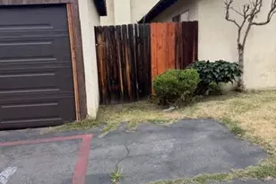 290 Spencer, Upland, CA 91786 - Photo 14